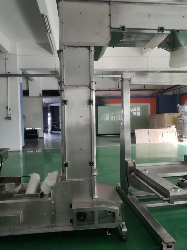 Μηχανή 150L ανελκυστήρων κάδων τύπων Ζ που μεταβιβάζει το ύψος 4000mm
