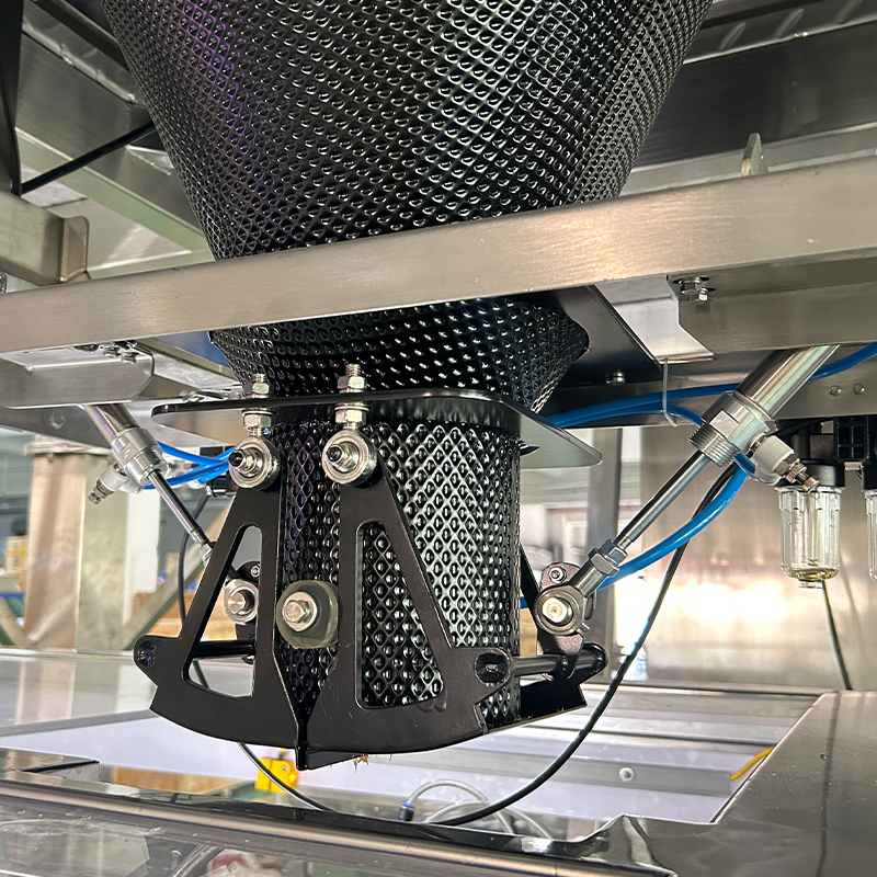 Προσαρμοσμένο αποδοτικό αφυδατωμένο βόειο κρέας Nuggets ποσοτική συσκευασία συσκευασίας συσκευασία έτοιμη να φάει τρόφιμα βόειο κρέας πολυκεφαλής ζυγός