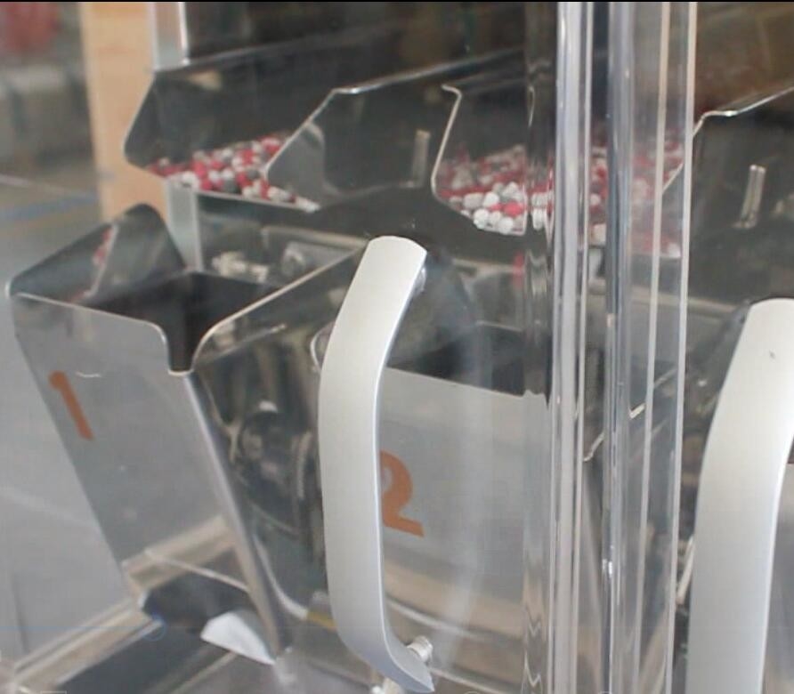 8 γραμμικός Weigher χοανών 0.5L 1.2L για το μικροσκοπικό υλικό πλέγματος όπως την αλατισμένη ζάχαρη